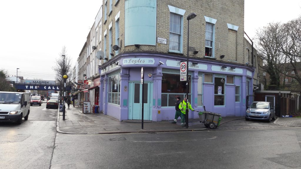 Doyles Tavern on Caledonian Road. (c) Islington Faces